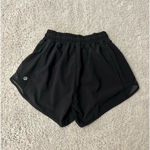 Lululemon hotty hot short, size 0, color black